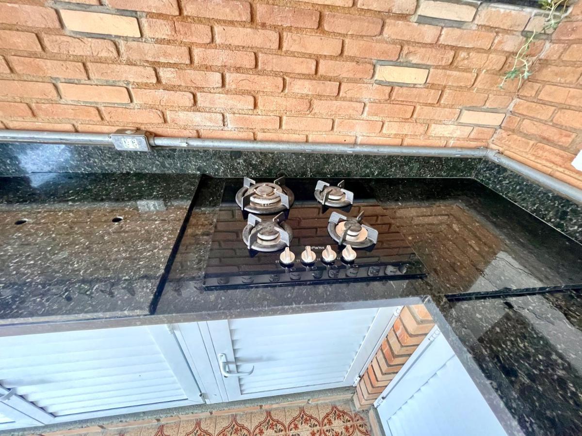 Casa Aconchegante A 200 Mts Da Praia Da Maranduba Ubatuba Luaran gambar